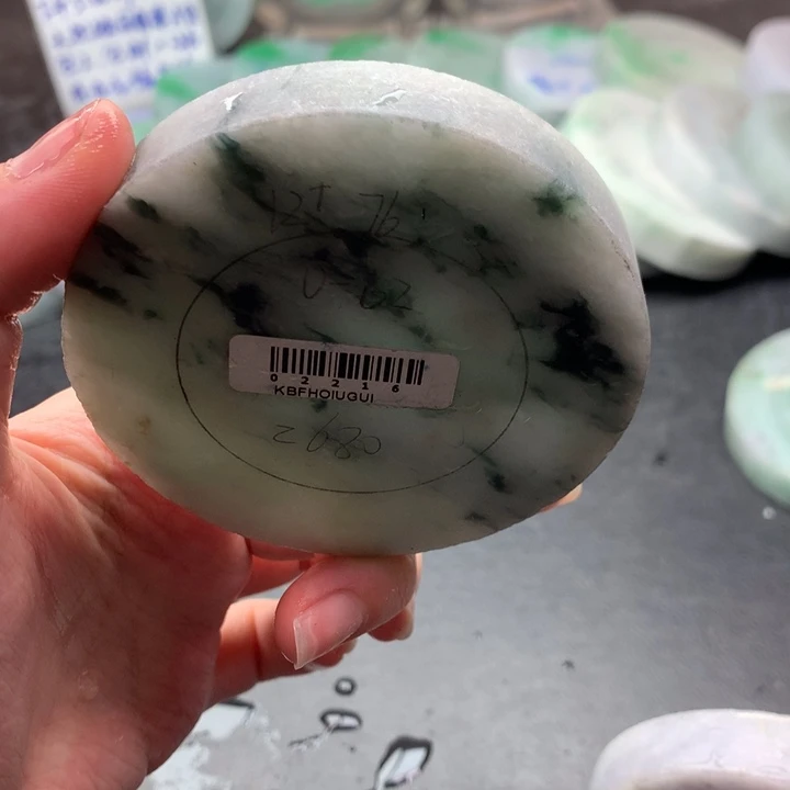 未镶嵌翡翠定制翡翠