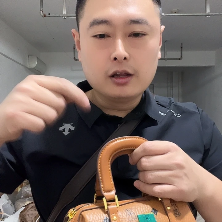 PVC锦纶灯芯绒山羊皮（革）麂皮（革）