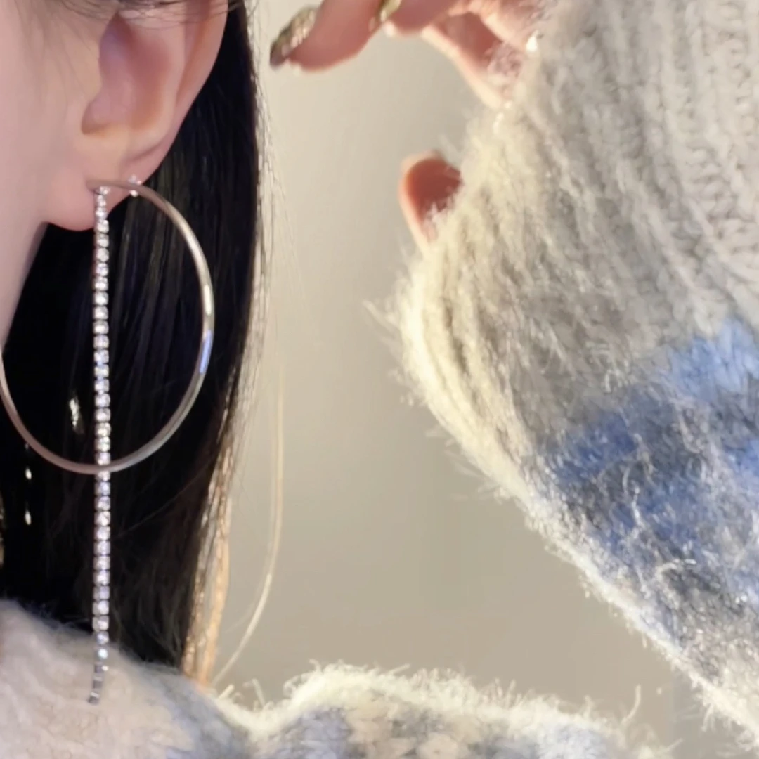 合金锆石耳饰 冷淡风爆闪锆石流苏大C圈耳环轻奢高级感耳圈