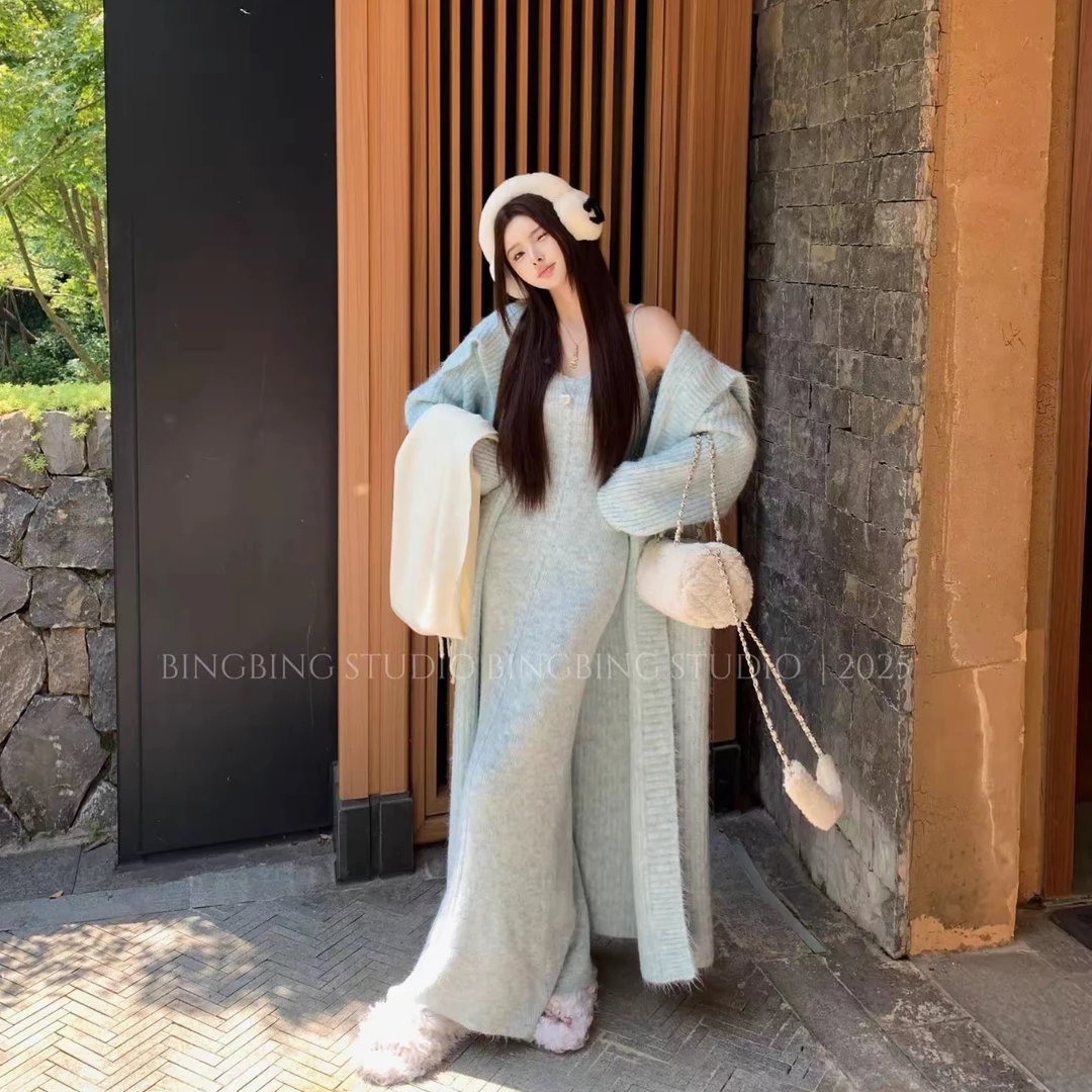 法式简约气质V领吊带长款毛衣连衣裙针织开衫两件套高级淑女秋冬