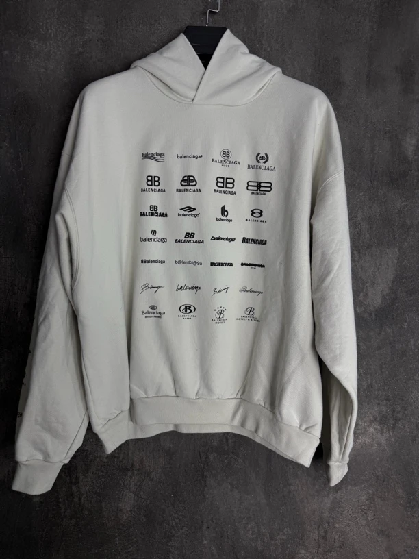 全新未使用 Balenciaga/巴黎世家 米白色多元素满印帽衫/12397