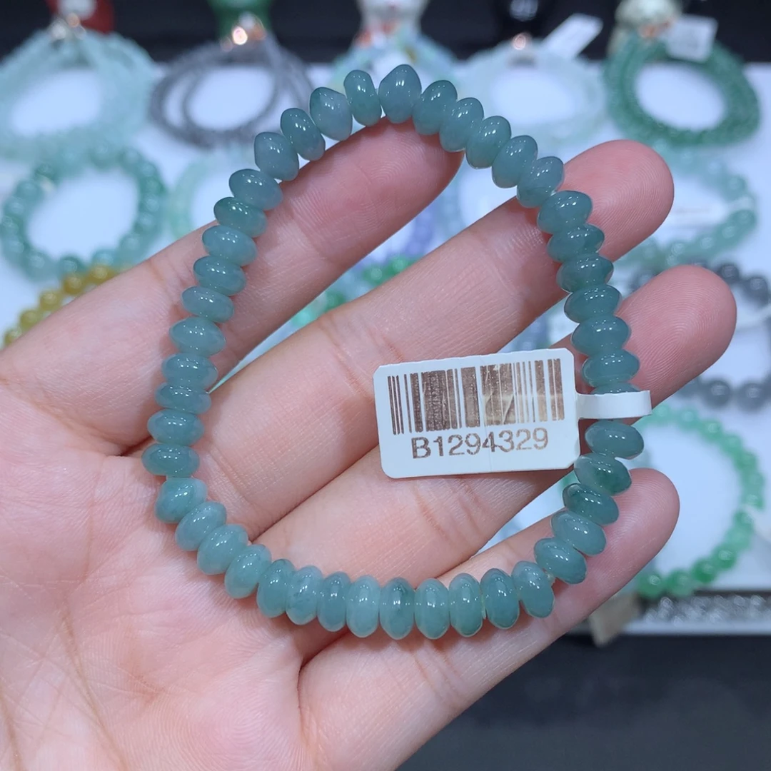 未镶嵌手串翡翠天然