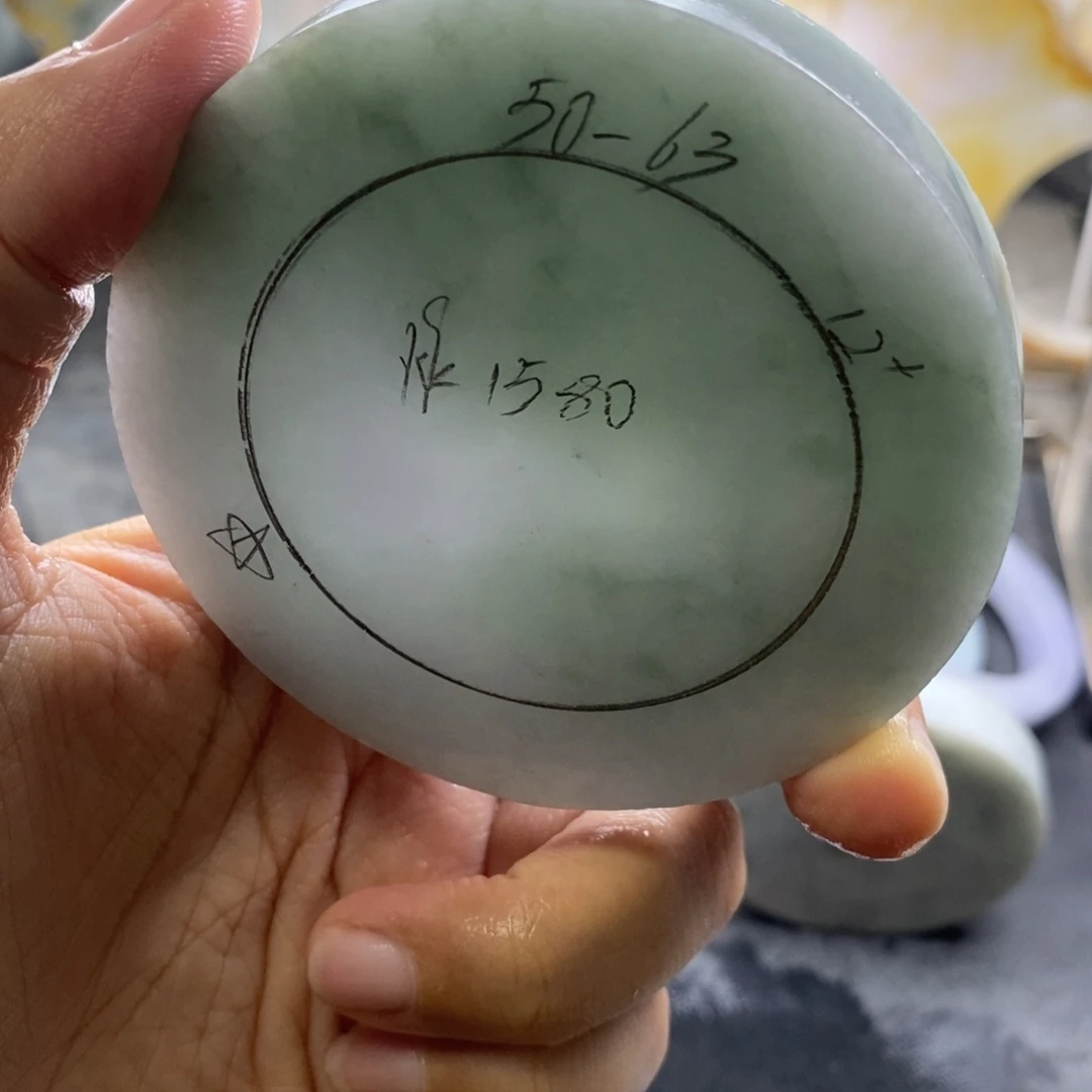 定制翡翠未镶嵌定制