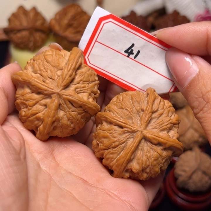 吊坠文玩核桃45大尺雨花石四棱41