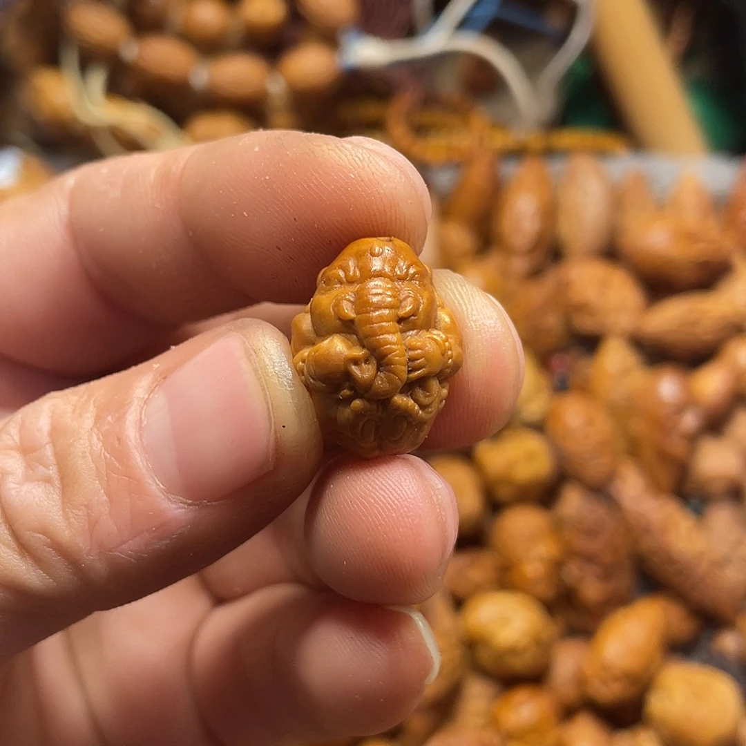 橄榄核手串/手链象神341