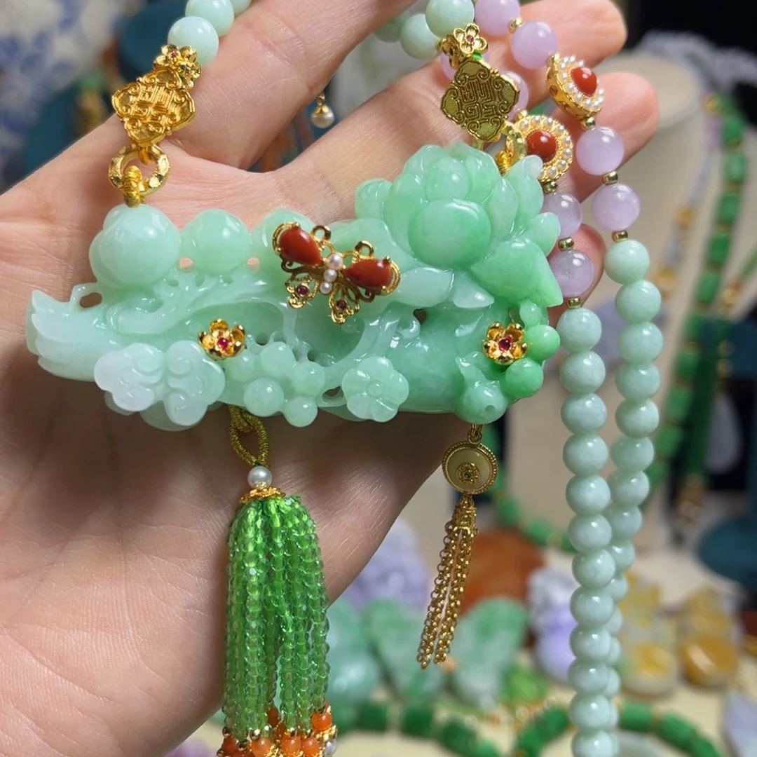 翡翠未镶嵌颈饰天然翡翠