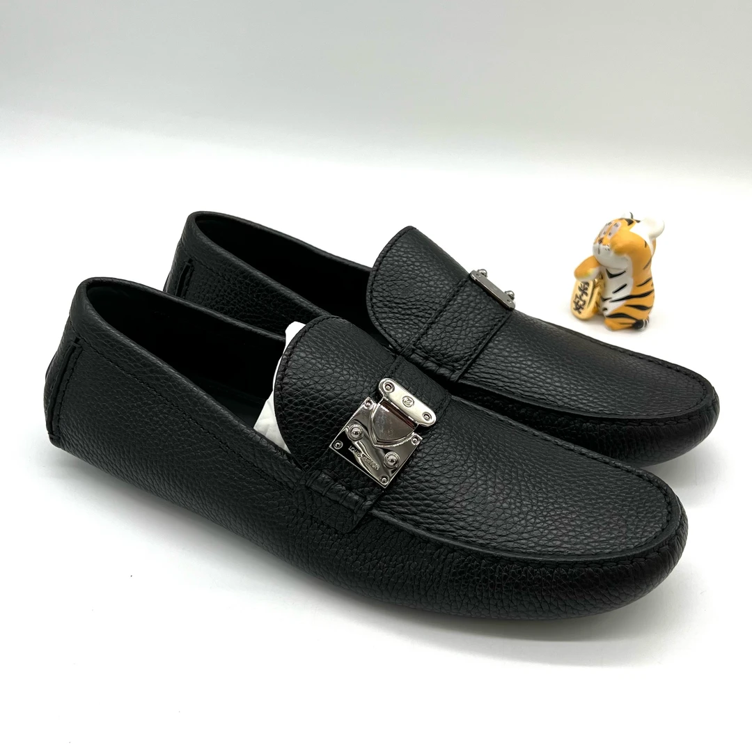 未使用 LouisVuitton/路易威登 男士银色金属标舒适驾车鞋 44.5码
