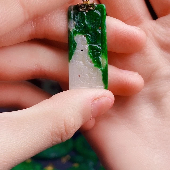 翡翠银S925镶嵌颈饰多样性