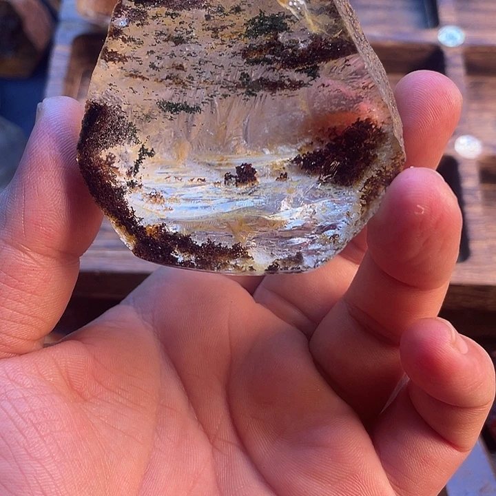 野***长水晶未镶嵌珠宝半成品