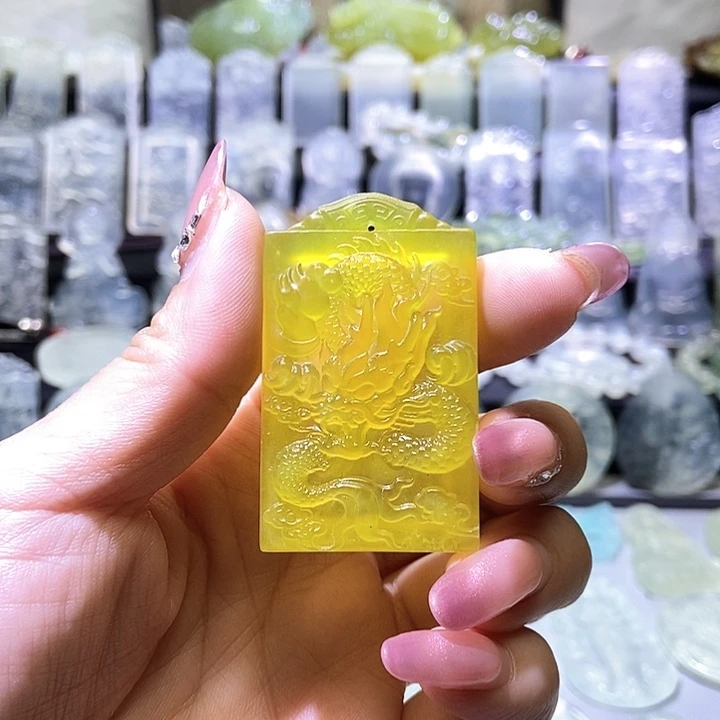 岫玉未镶嵌吊坠吊坠