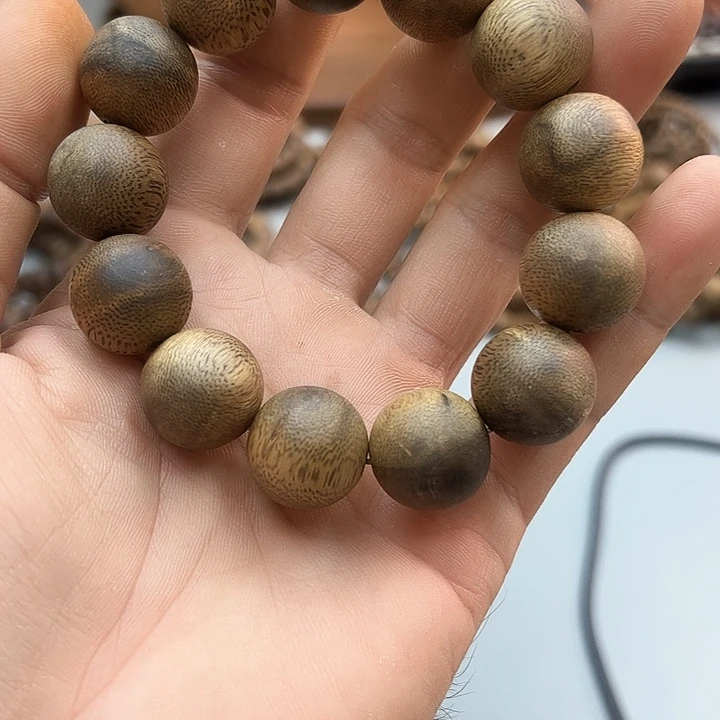 沉香沉香碎屑1.8mm圆珠单圈19克，多样性发一