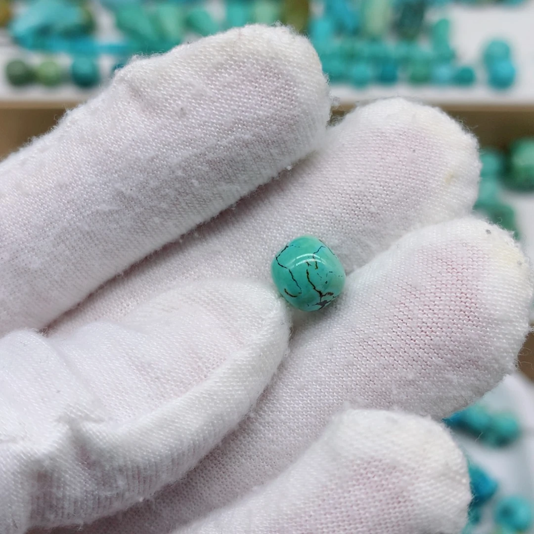 d***o绿松石未镶嵌挂件