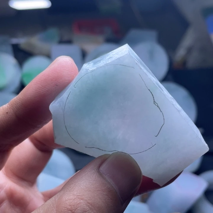 定制翡翠未镶嵌翡翠