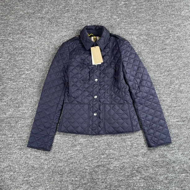 全新未使用 BURBERRY/博柏利 6676纯色格纹衍缝棉服/XS码