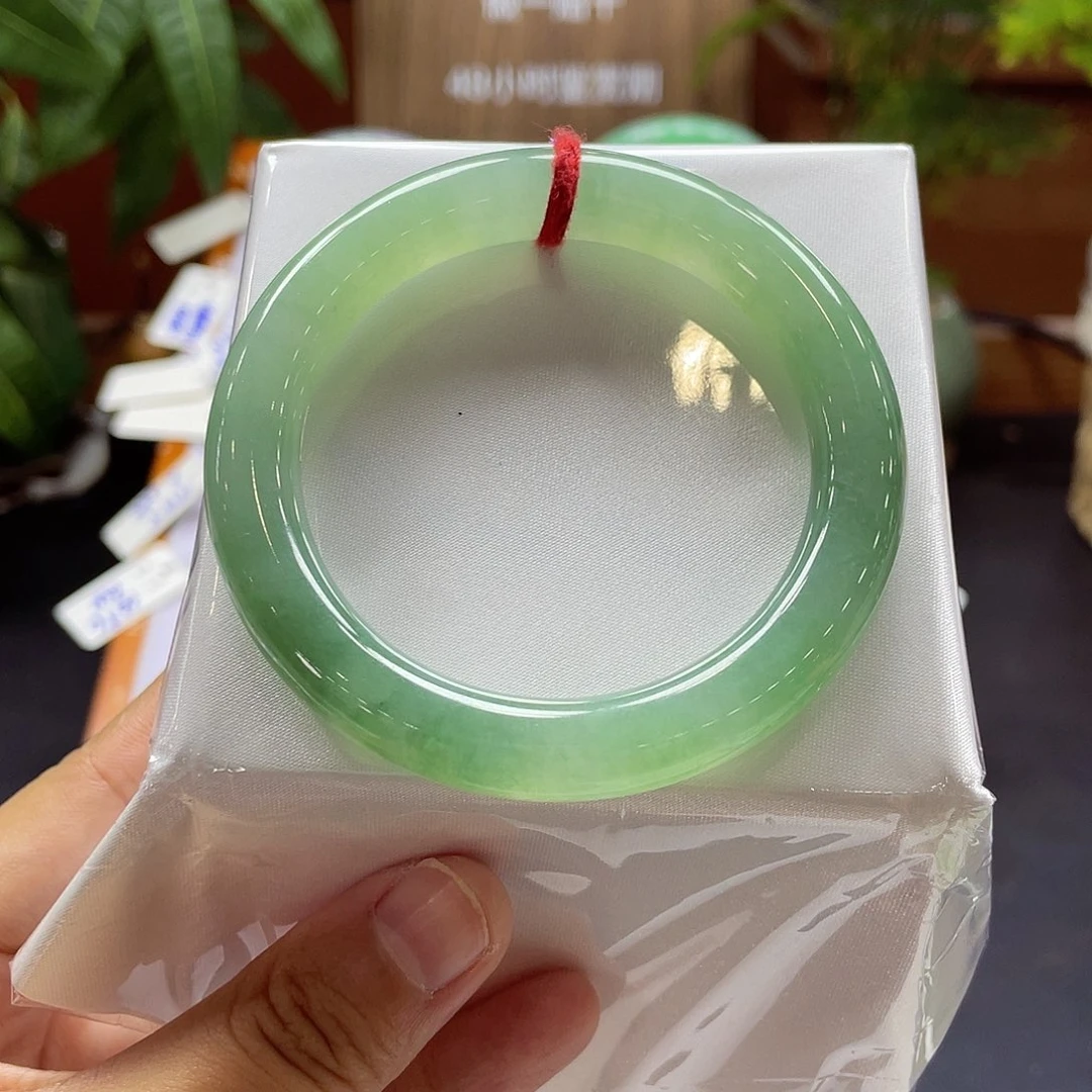 未镶嵌手镯翡翠20 号链接