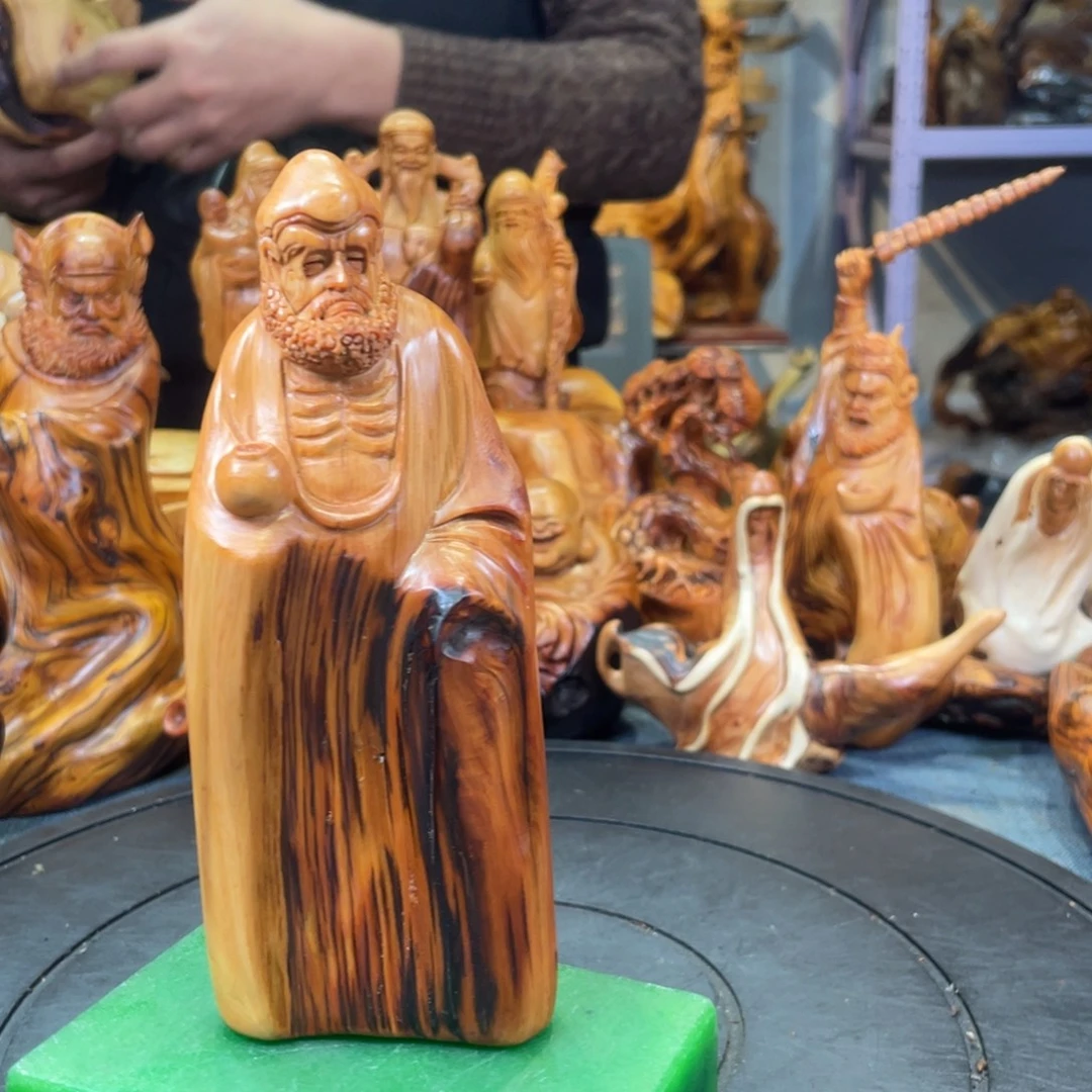 柏木（崖柏）。。。。。。