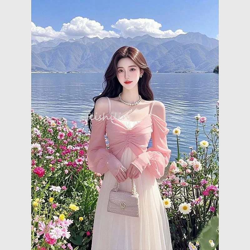 2025春季新款多巴胺绝美小裙法式气质独特轻奢粉色假两件连衣裙女