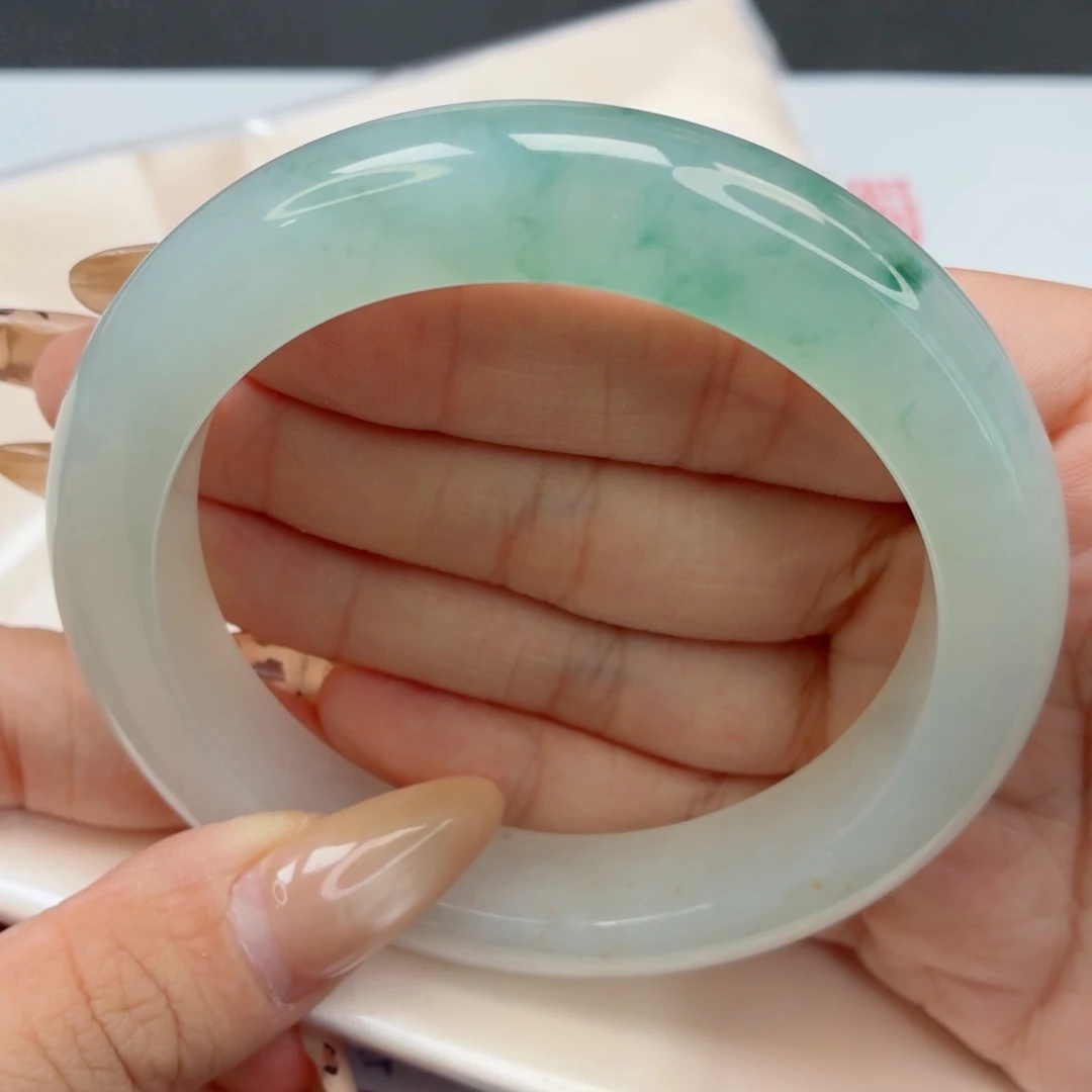 未镶嵌手镯翡翠25