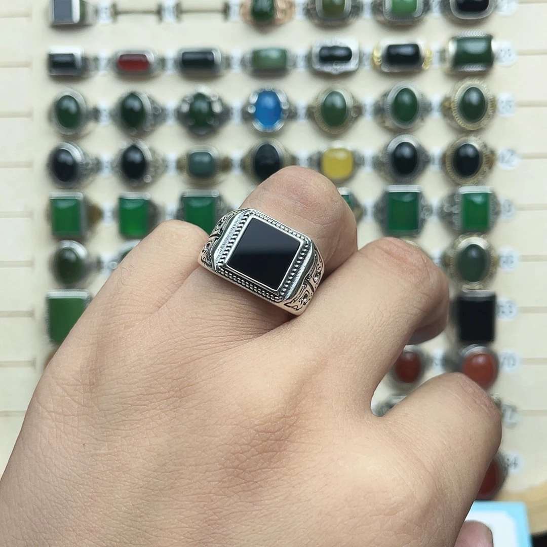 娅***鑫玛瑙/玉髓银S925镶嵌戒指