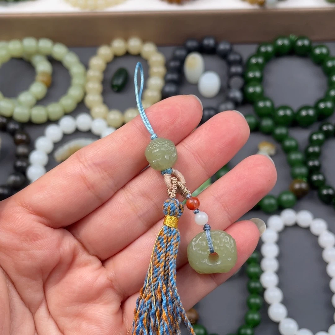 和田玉手串未镶嵌