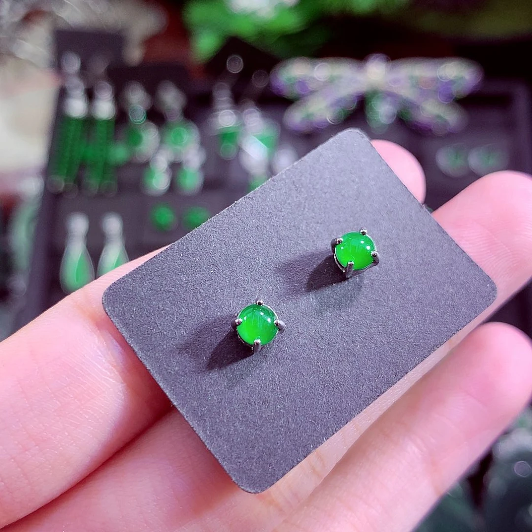 颈饰未镶嵌翡翠天然