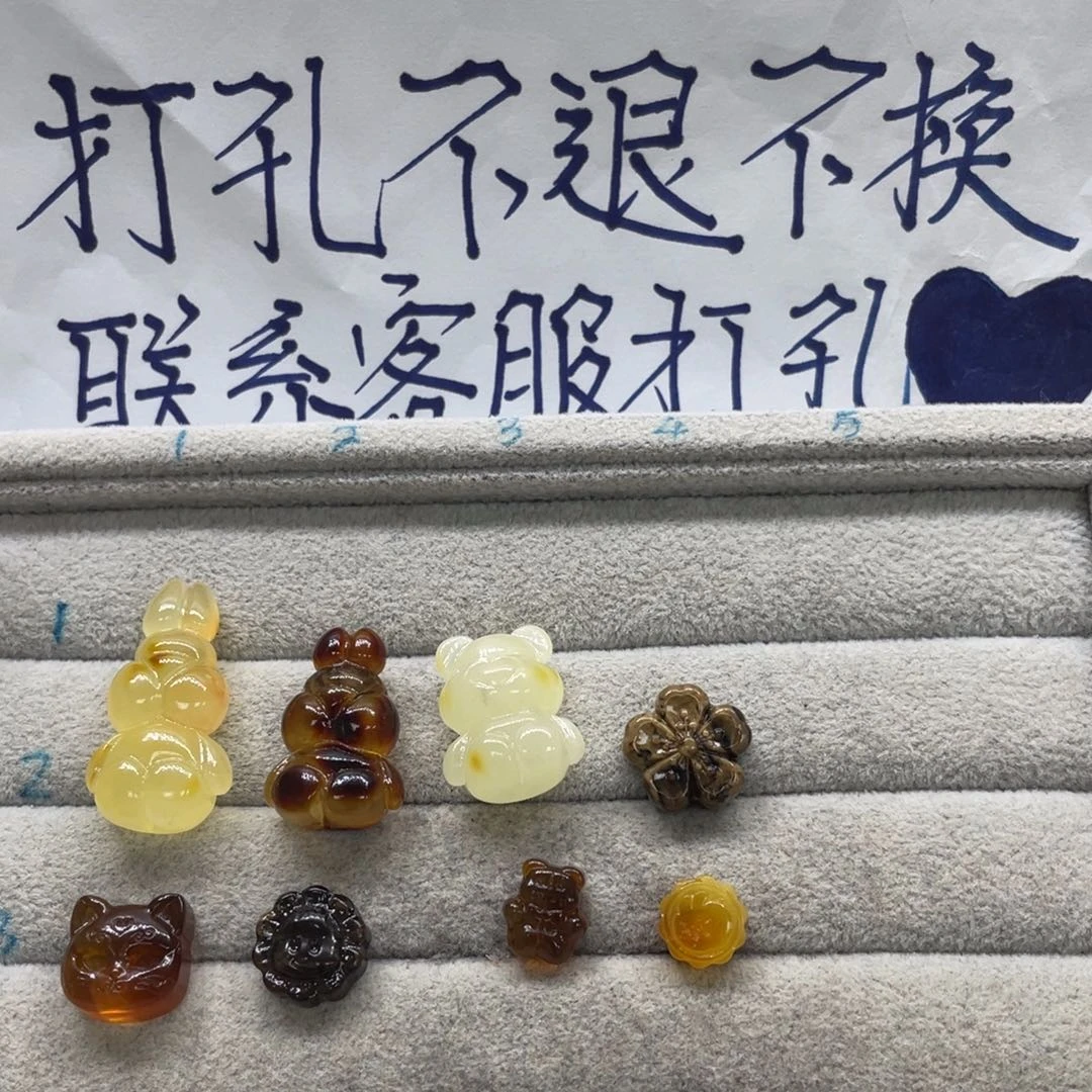 琥珀裸石未镶嵌养**女天然琥珀