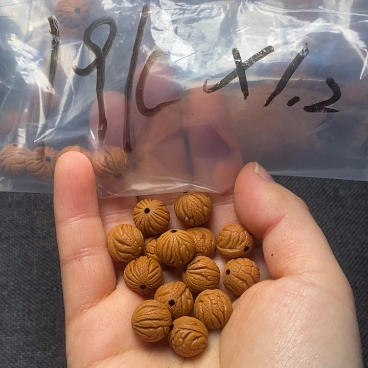 桃核吊坠秦岭山野生桃核