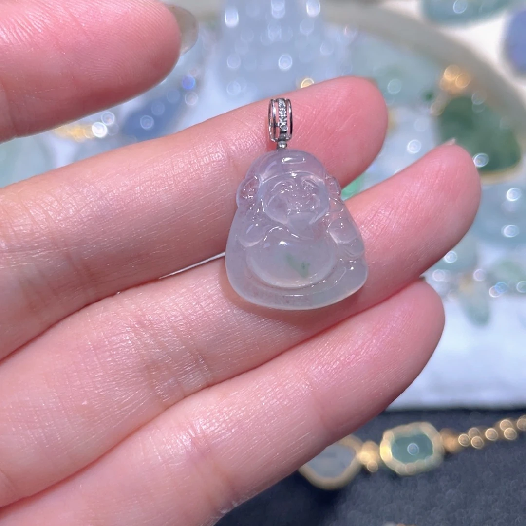 翡翠18K金镶嵌颈饰翡翠