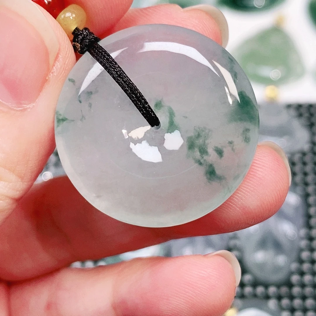 翡翠未镶嵌颈饰吊坠