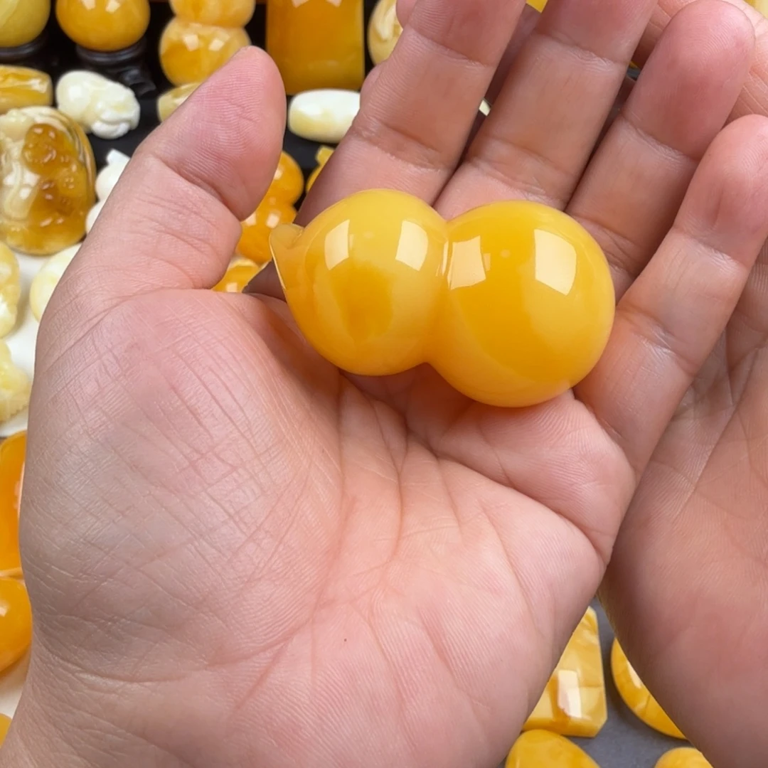 琥珀未镶嵌颈饰纯天然琥珀蜜蜡