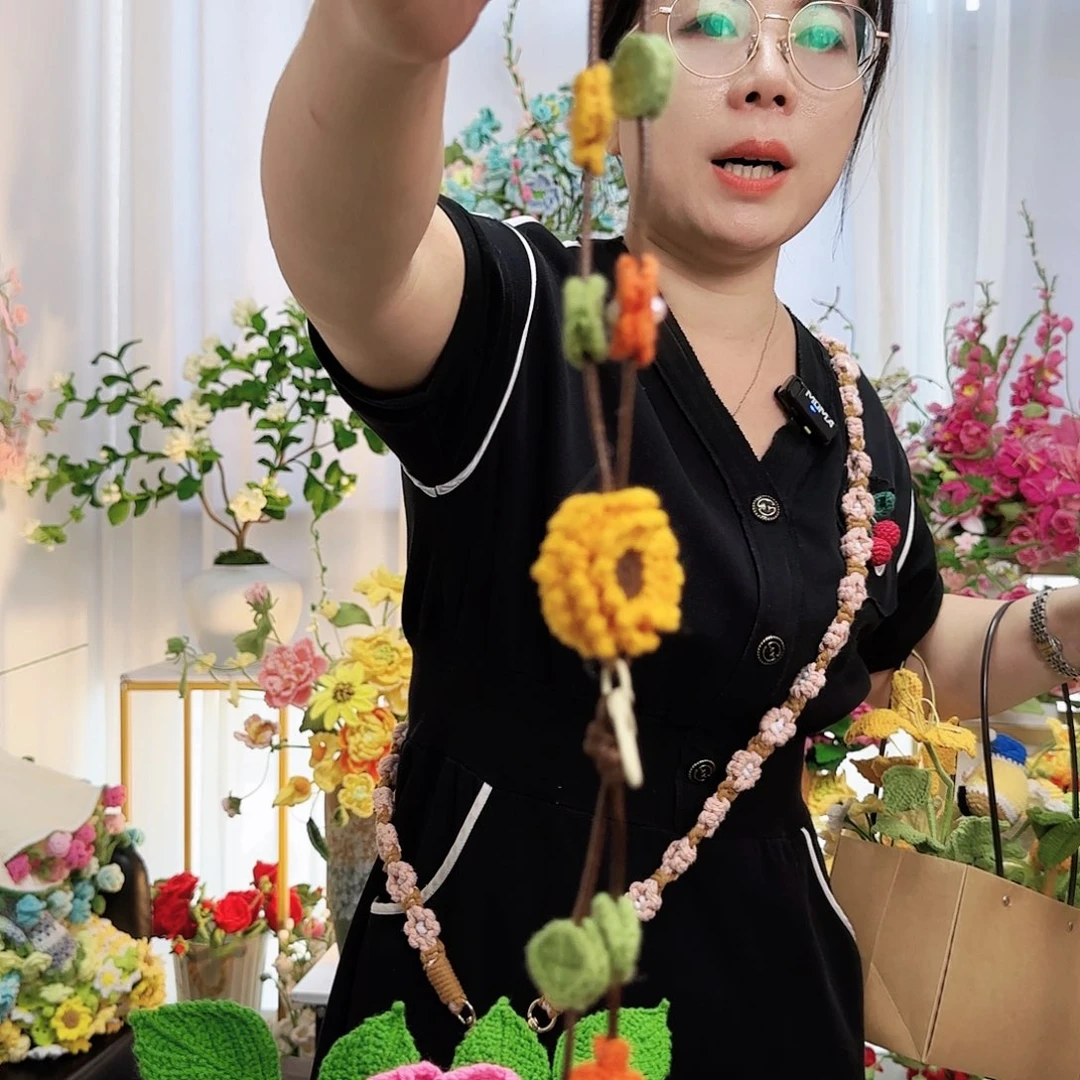 莱赛尔纤维棉手工钩织手机链