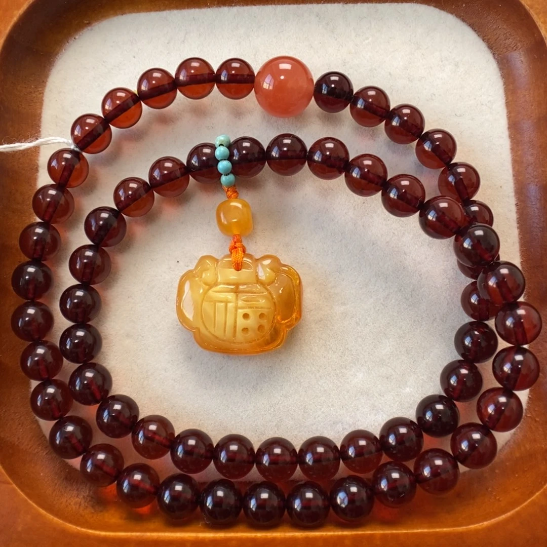 血珀未镶嵌手串血珀