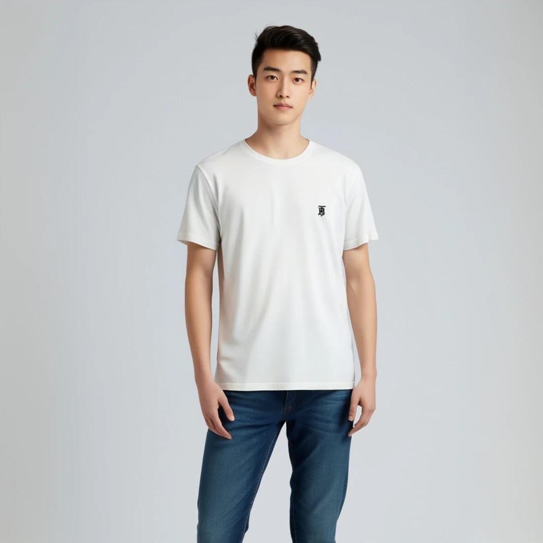 99新 BURBERRY/博柏利 12545278 刺绣TB圆领短袖 白色 M码