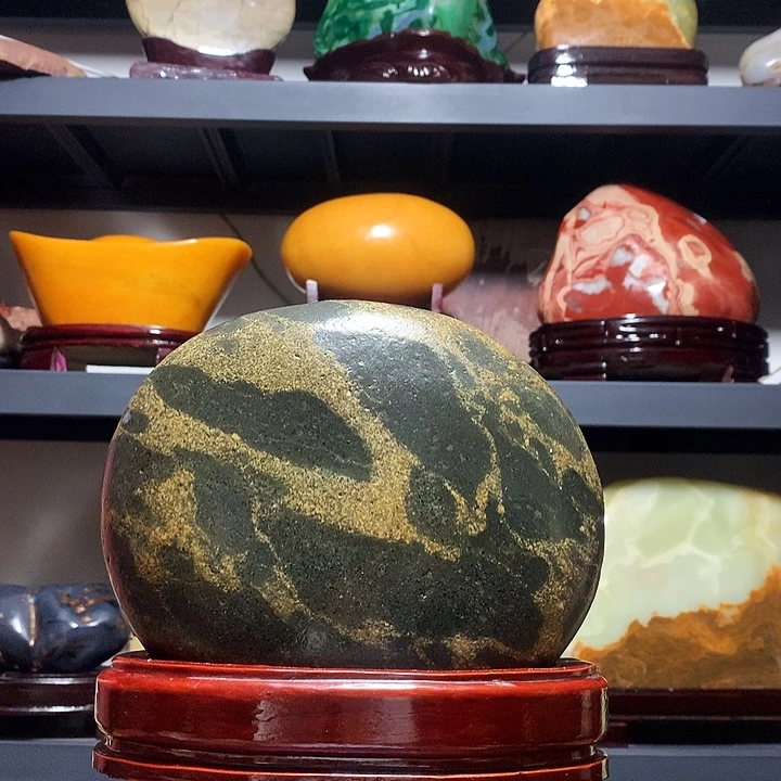 石材宽21厘米高21厘米