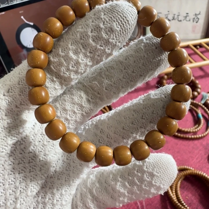 紫金鼠手串黄金甲