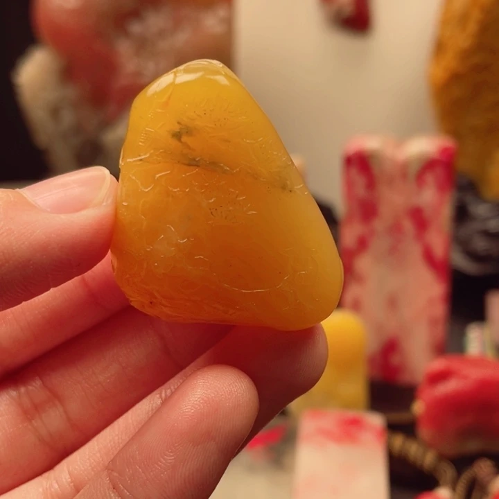 寿山石满满丝田黄