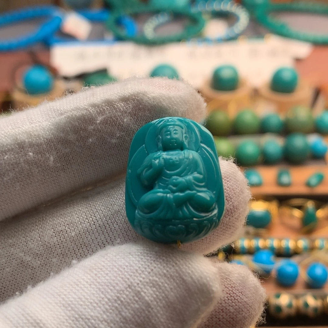 绿松石未镶嵌挂件