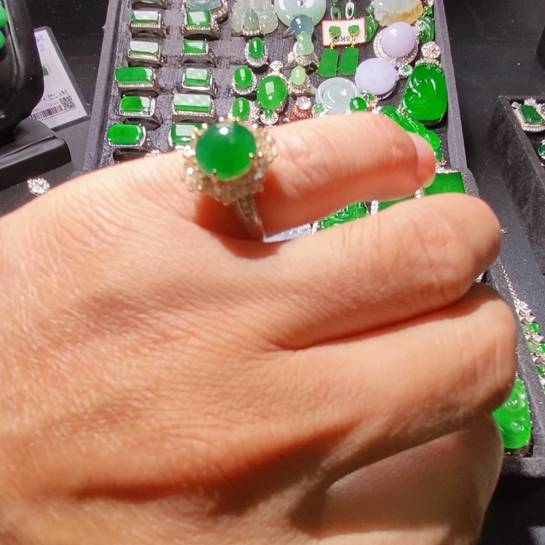 翡翠未镶嵌戒指A货翡翠7