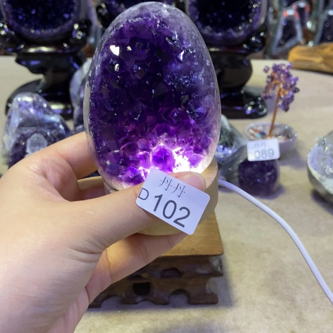 未镶嵌水晶大型摆件（非配饰）