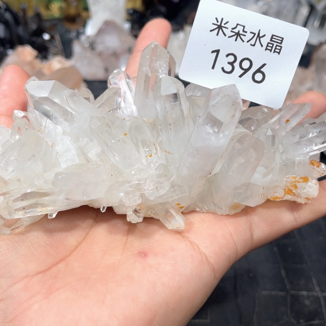 在***蜂未镶嵌珠宝半成品水晶水晶