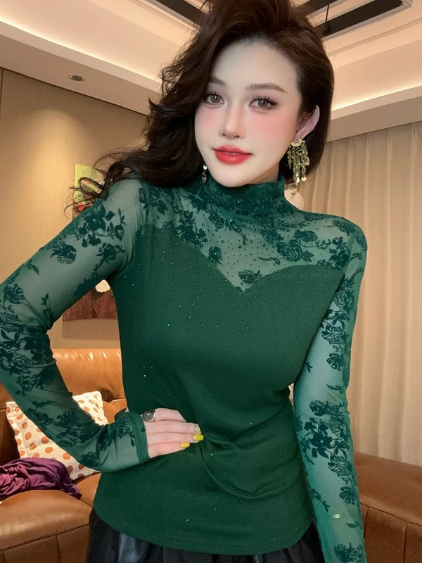 【秋季新款】轻熟风半高领拼接蕾丝长袖时尚百搭烫钻内搭打底衫女