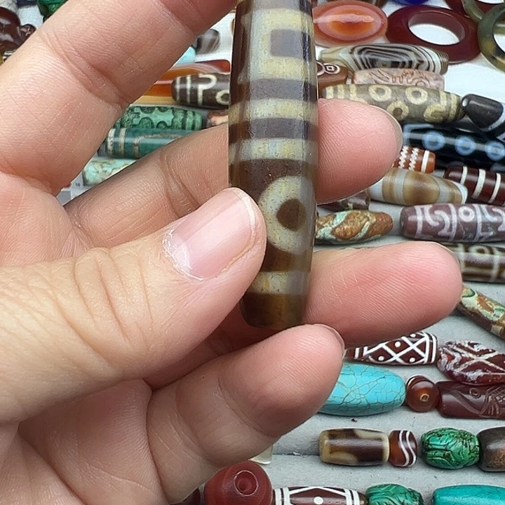 玛瑙/玉髓合金颈饰