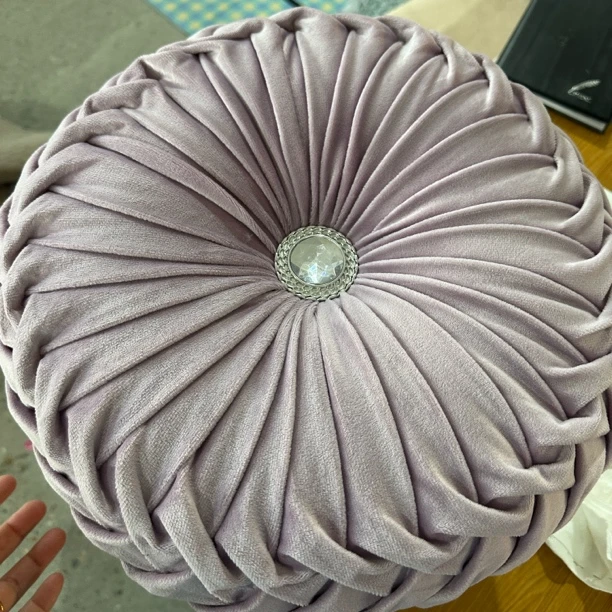 《辉岳》淡紫色蒲团圆形靠枕坐垫抱枕（直径约35）发一个