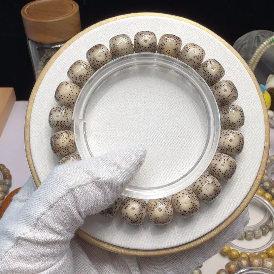 星月菩提吊坠星点货