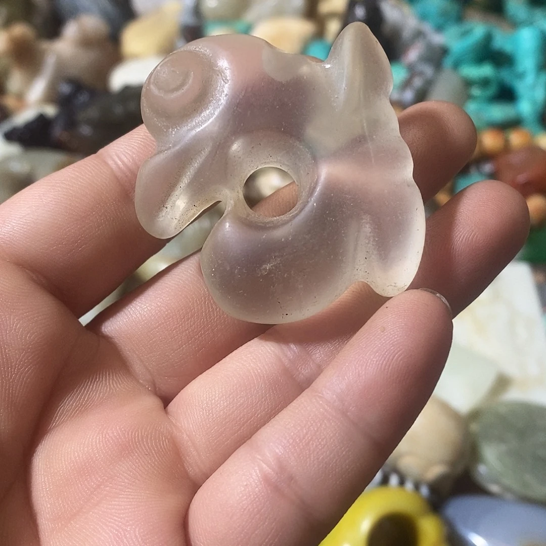 和田玉（糖玉）未镶嵌挂件