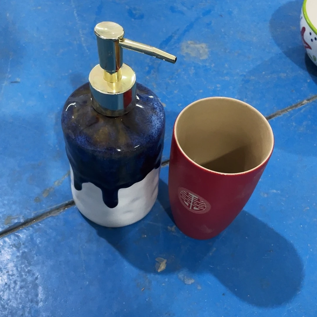 摆件南*乔   微瑕。