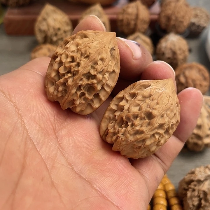 【闪购商品】文玩核桃把件鸡心29尺