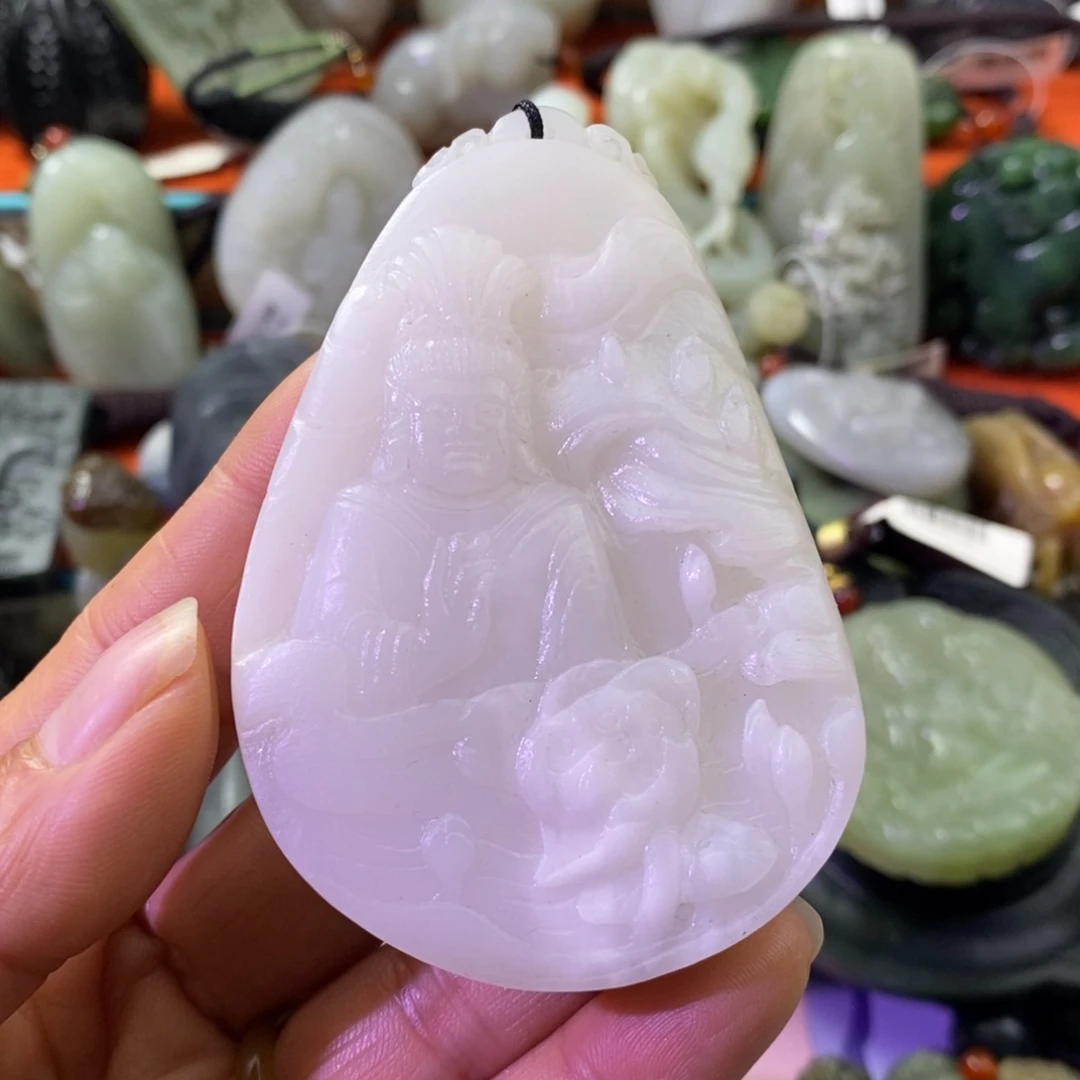 和田玉未镶嵌颈饰