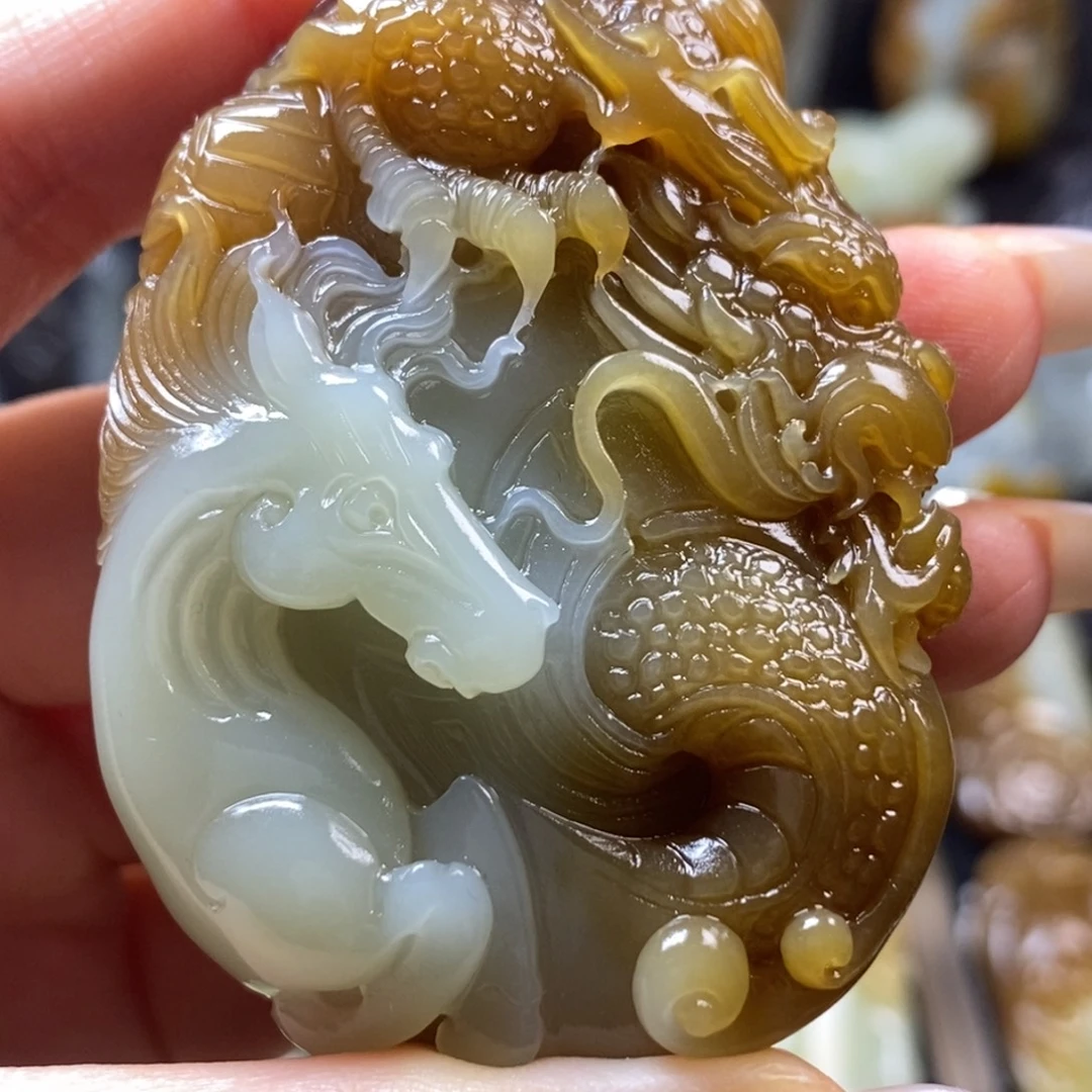 未镶嵌和田玉把件