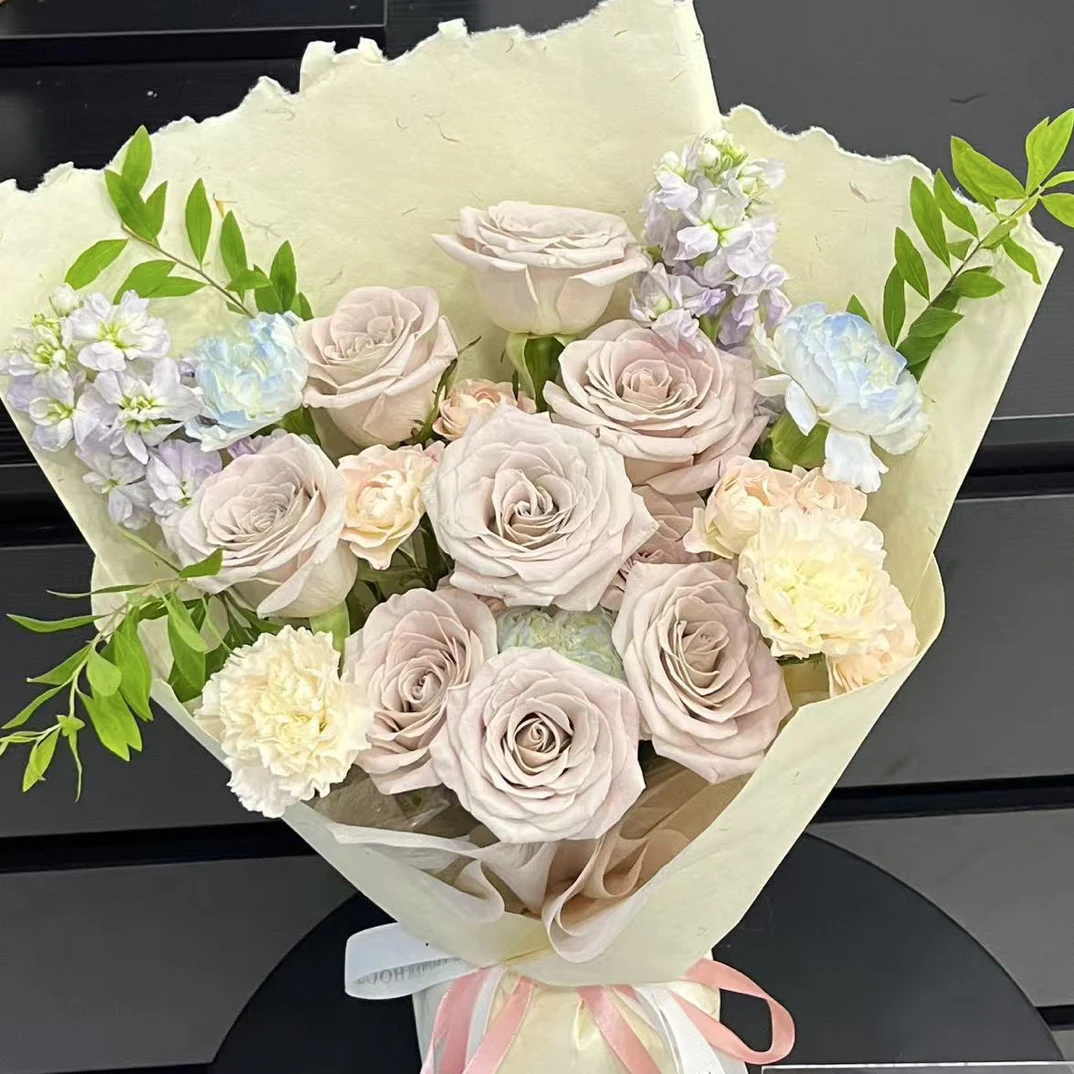 【柔纱花梦】曼塔玫瑰混搭花束送闺蜜老婆女友恋人